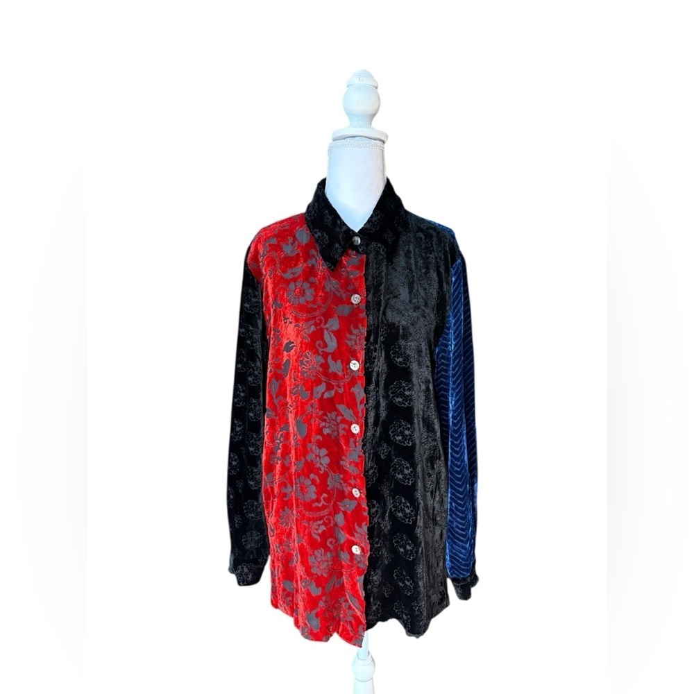 VTG Koos Of Course Women’s Velvet Patchwork Burnout Artsy Statement Top Small